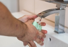 Wichtigste Hygieneregeln. Oft Hände waschen.